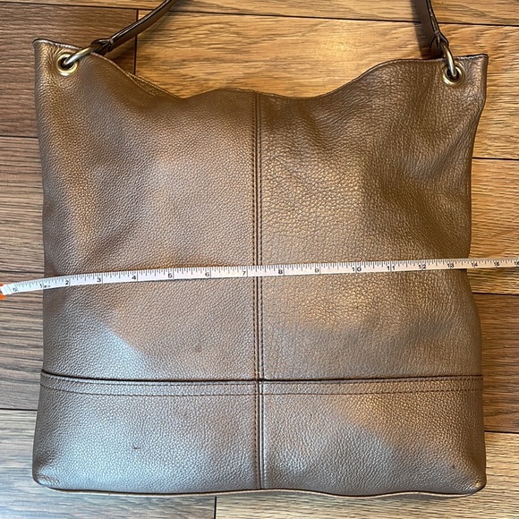Banana Republic Metallic Leather Bag - Picture 4 of 9